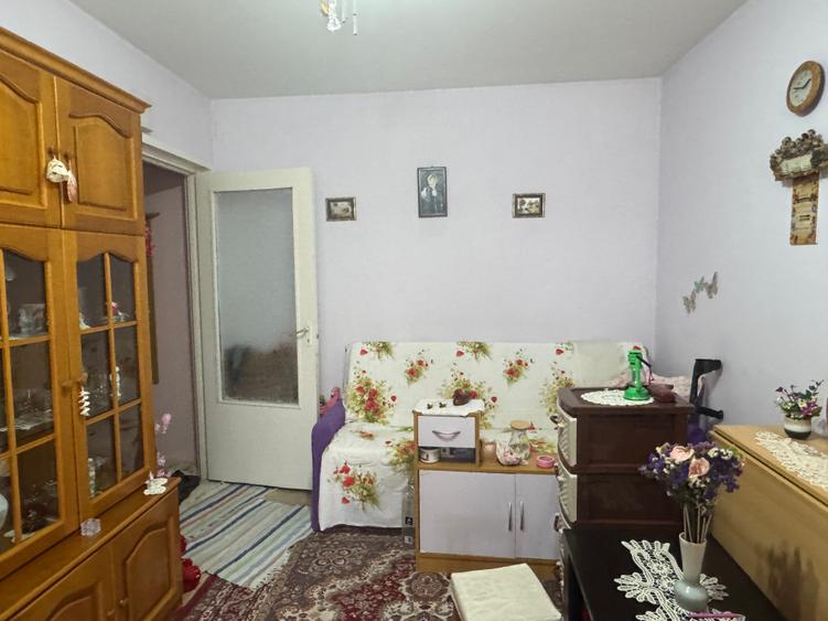 Vând apartament cu 2 camere - 5
