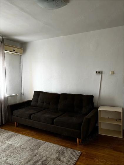 Apartament cu 2 camere semidecomandat în Șagului