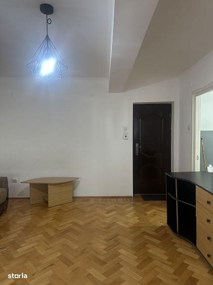 Garsonieră în Central