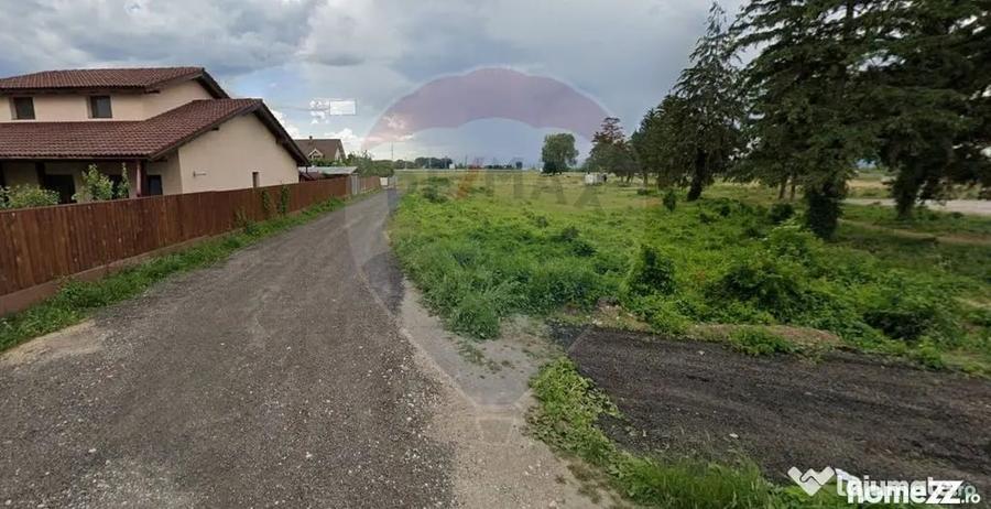 Teren în Sânpetru