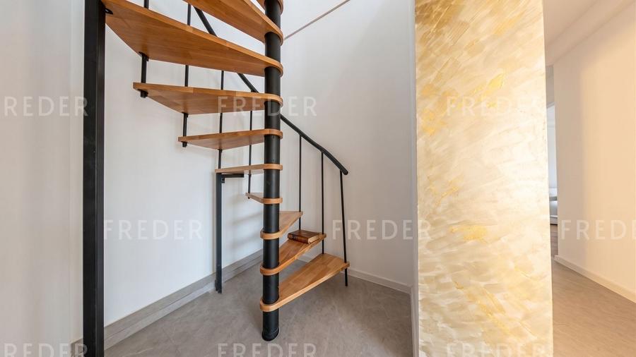 Duplex cu 3 camere cu Canalizare în Dascălu