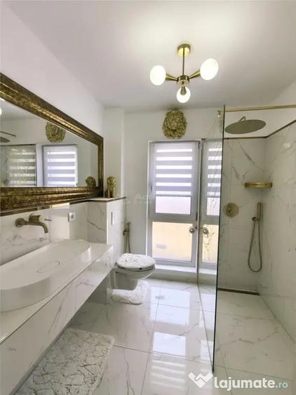 Apartament cu 3 camere semidecomandat în Central