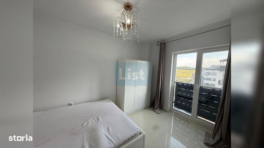 Apartament cu 3 camere semidecomandat în Baciu