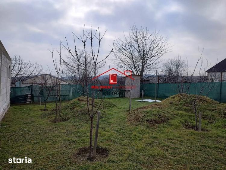 Casă cu 2 camere cu Teren 451 Mp în Somova