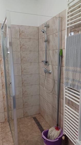 Apartament cu 2 camere decomandat în Valea Aurie