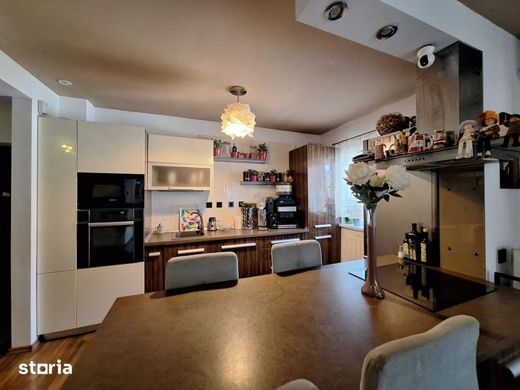 Apartament cu 3 camere în Florești