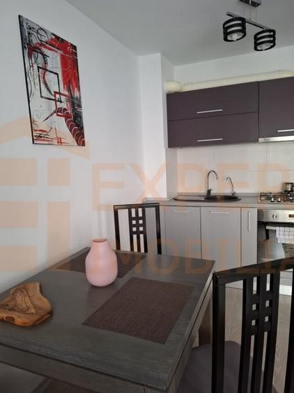 Apartament cu 2 camere decomandat, mobilat în Energia
