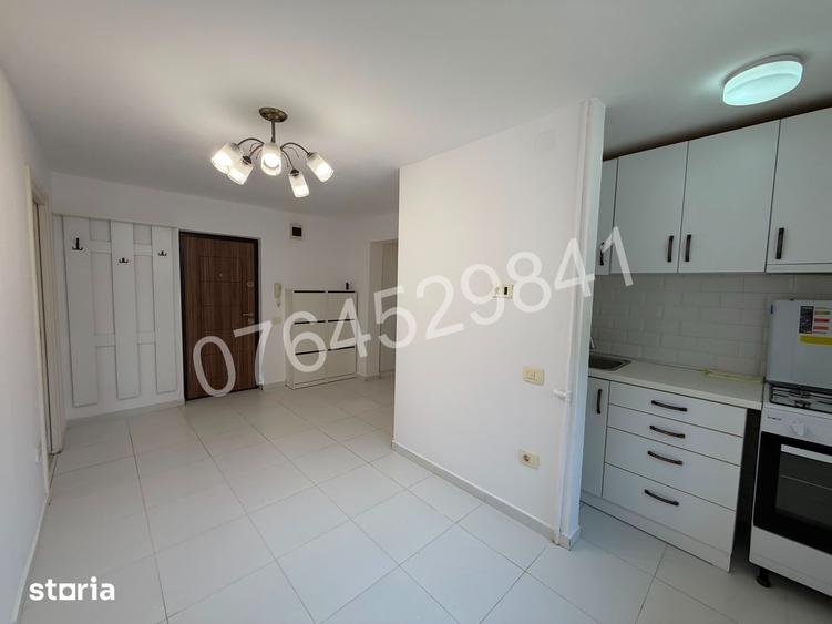 Apartament cu 2 camere decomandat în Tei