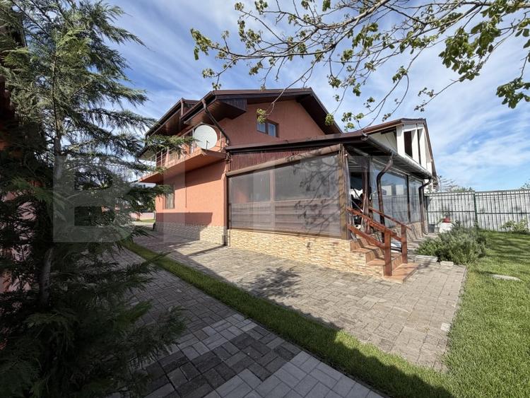 Casă individuală cu 4 camere cu Canalizare în Cârcea