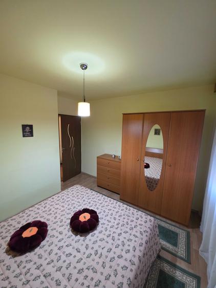 Apartament cu 2 camere decomandat în Drumul Carului