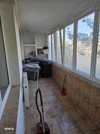 Apartament cu 3 camere în Basarabia