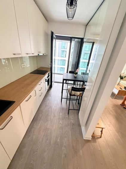 Apartament cu 2 camere semidecomandat în Aviației