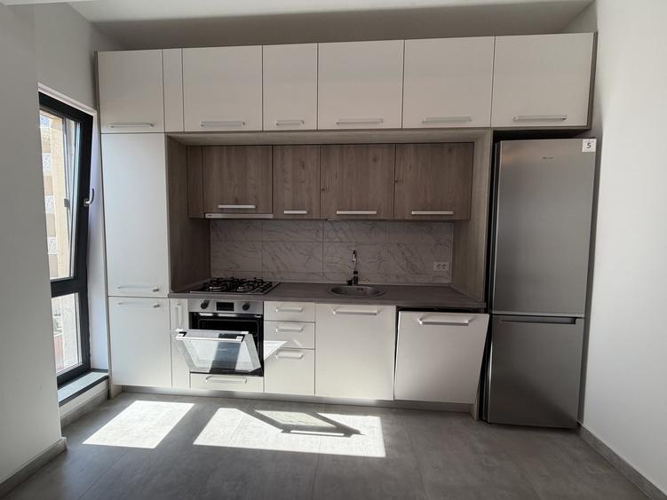 Apartament cu 2 camere decomandat, mobilat în Giroc