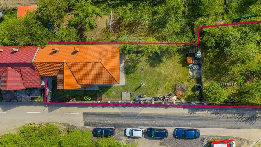 Duplex cu 4 camere cu Teren 573 Mp în Satulung