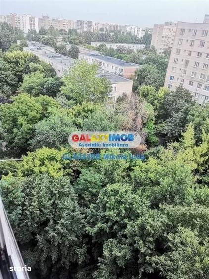 Apartament cu 3 camere în Drumul Taberei