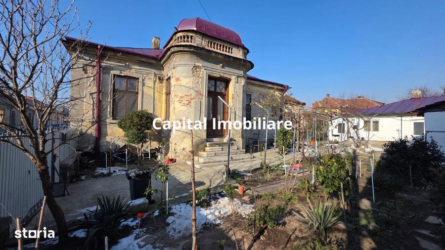 Casa boiereasca unica, zona Tribunal - 10
