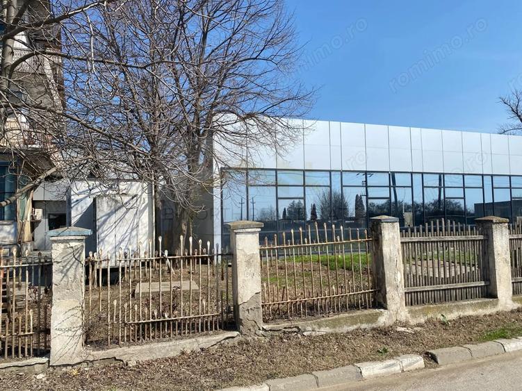 Spațiu comercial, de 3,300 mp, în Central