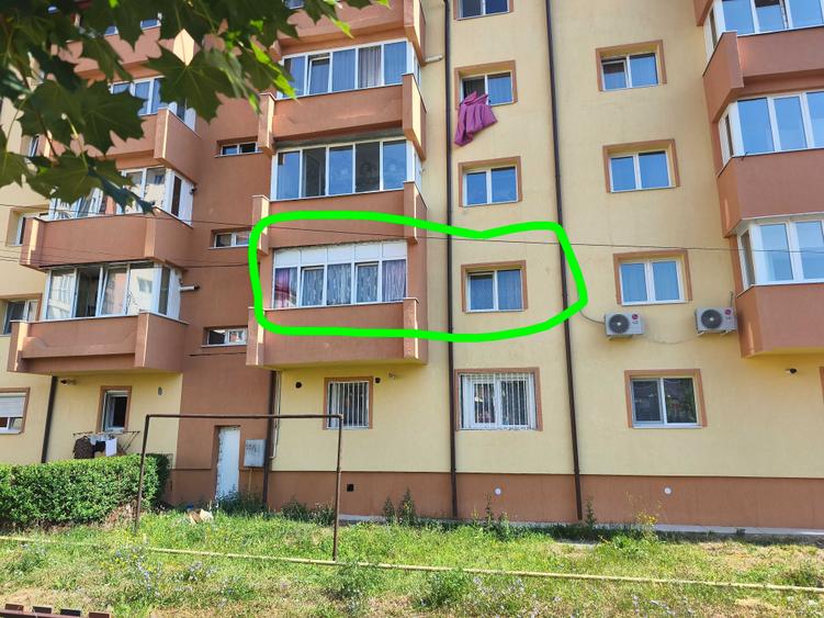 Apartament cu 2 camere decomandat în Uric
