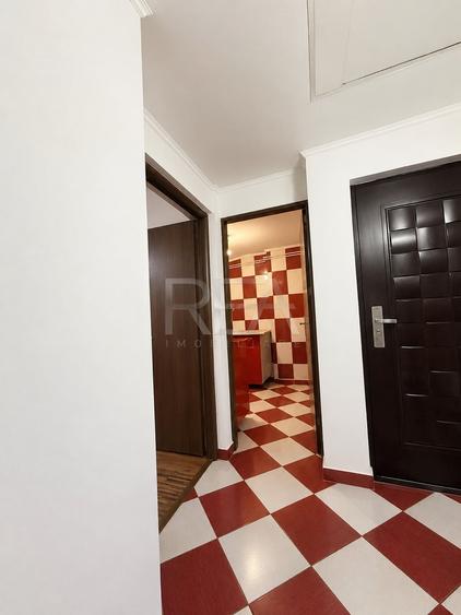 Apartament cu 3 camere decomandat în Șerban Vodă
