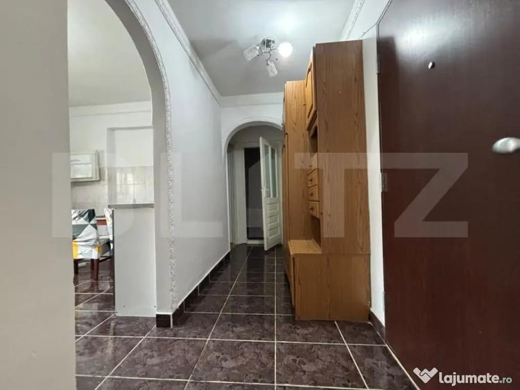 Apartament cu 2 camere decomandat în Rogerius