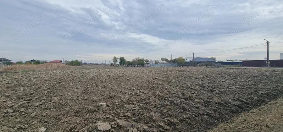 Teren de 2079 mp, în Baldovinești