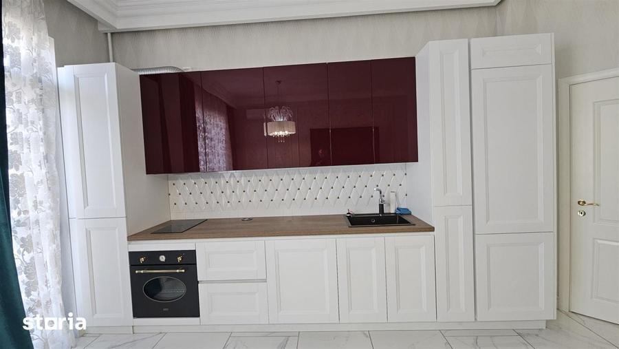 Apartament cu 3 camere semidecomandat în Europa