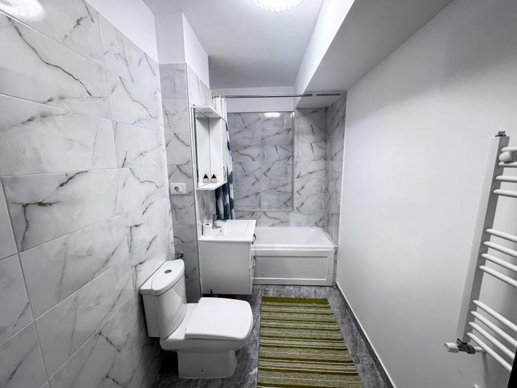 Apartament cu 2 camere decomandat, mobilat în Gherăiești