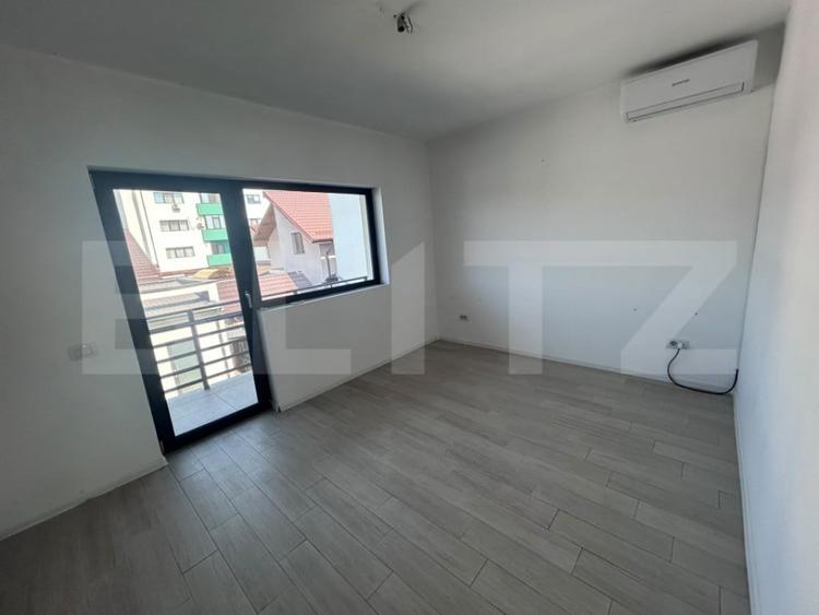 Casă cu 4 camere cu Teren 350 Mp în Central