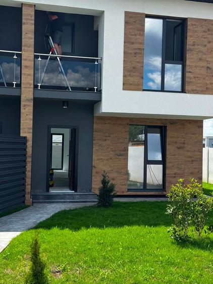 Duplex cu 4 camere cu Teren 270 Mp în Rahova