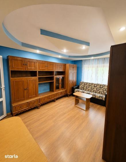 APARTAMENT DECOMANDAT,Parter,Zona Consul,mobilat ?i utilat,bloc 1984 - 1