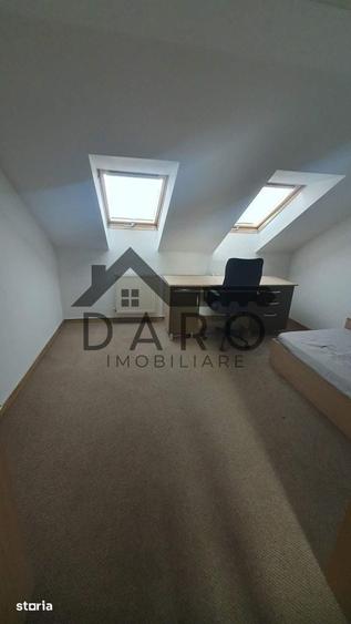 Apartament cu 3 camere decomandat în 22 Decembrie 1989