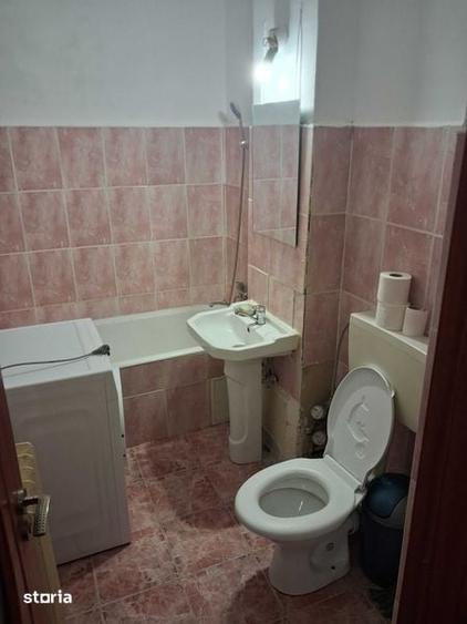 Garsonieră decomandată în Gării