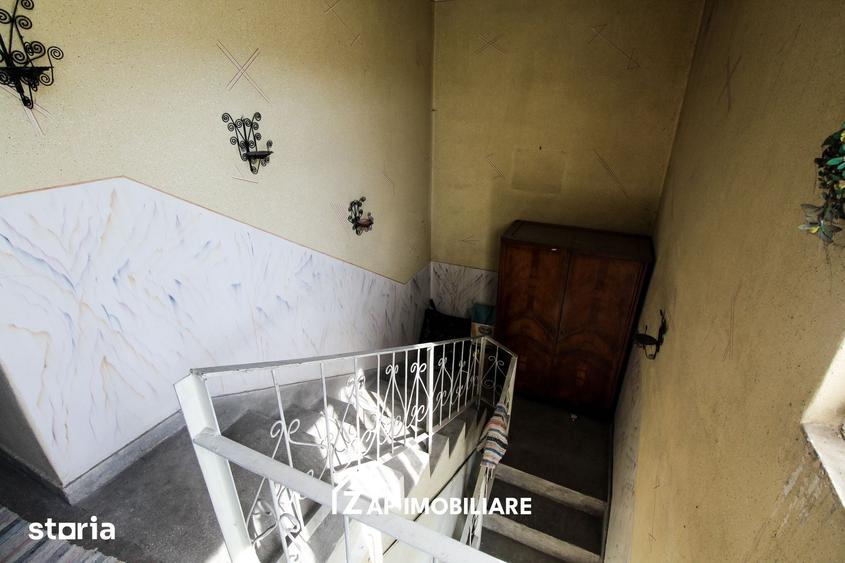 Casă cu 3 camere cu Teren 452 Mp în 22 Decembrie 1989