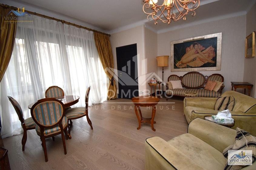 Apartament cu 6 camere decomandat, mobilat în Cotroceni