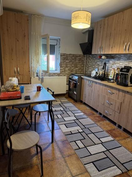 Apartament cu 3 camere în Crihala