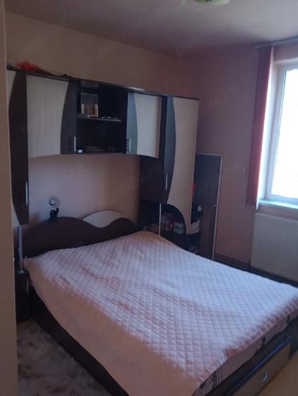 Apartament cu 3 camere decomandat în Agigea