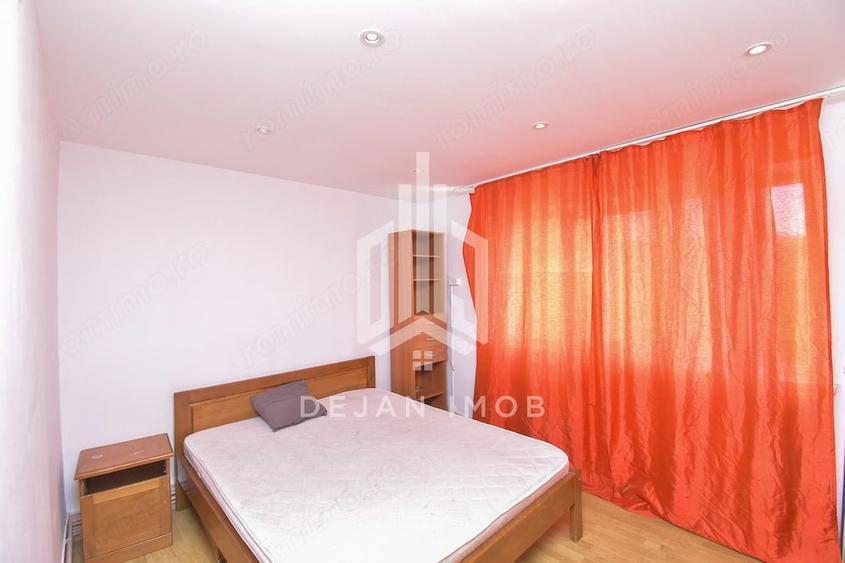 Apartament cu 2 camere semidecomandat în Simeria