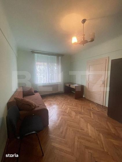 Apartament cu 2 camere semidecomandat în Gruia