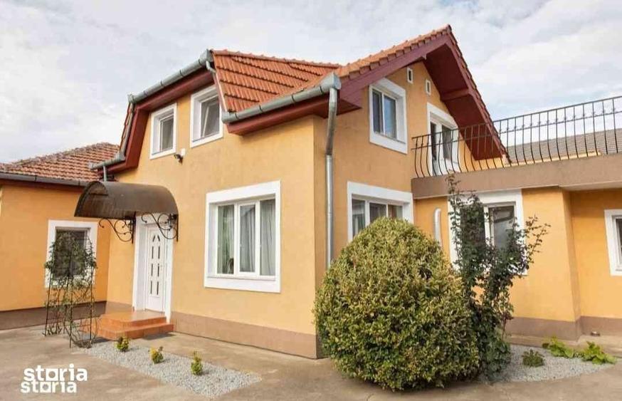 Casă cu 4 camere cu Teren 1130 Mp în Sântandrei
