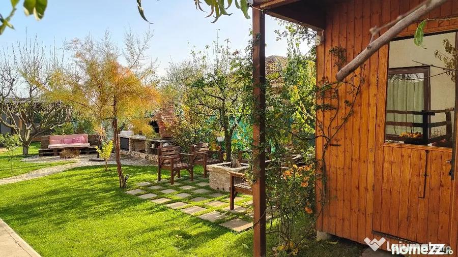 Casă cu 3 camere cu Teren 500 Mp în 23 August