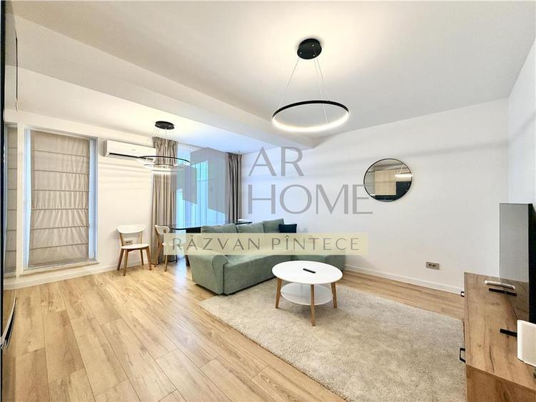 Apartament cu 3 camere decomandat, mobilat în Mărășești