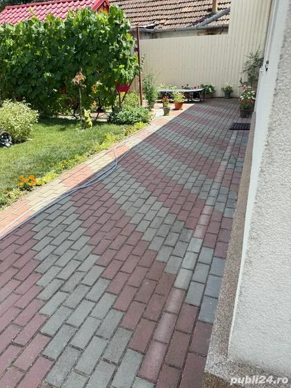 Casă cu 4 camere cu Teren 1100 Mp în Sânandrei
