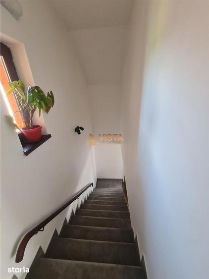 Casă cu 4 camere cu Teren 300 Mp în Hărman