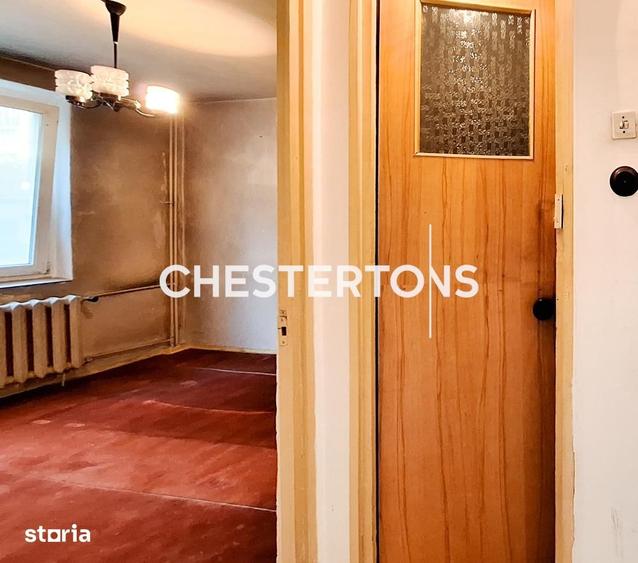 Apartament cu 3 camere semidecomandat în Pantelimon