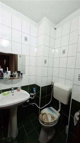 Apartament cu 3 camere decomandat, mobilat în Scriitorilor