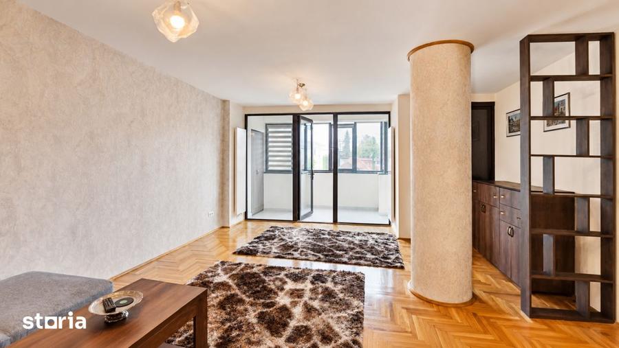 Apartament cu 3 camere, mobilat în 13 Decembrie