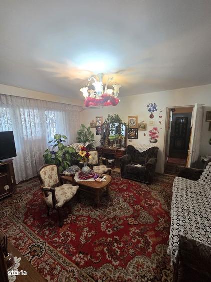 Etaj 2 - Alexandru - Zimbru - Apartament 3 camere - geam la baie - 12