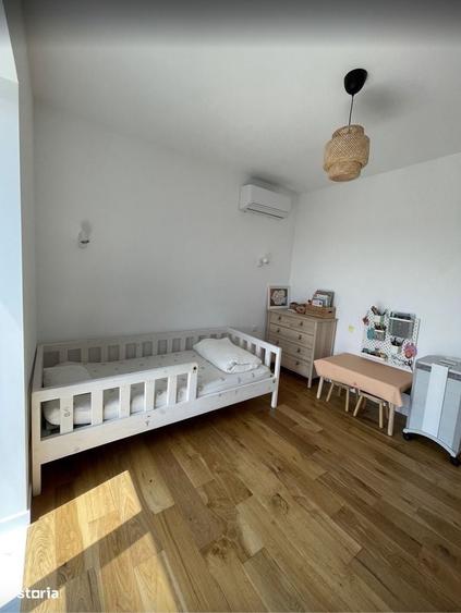 Apartament cu 3 camere decomandat în Cotroceni
