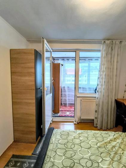 Apartament cu 4 camere decomandat în Ultracentral