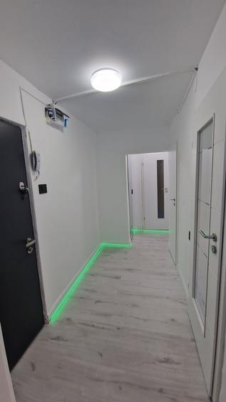 Apartament cu 2 camere decomandat în Rahova